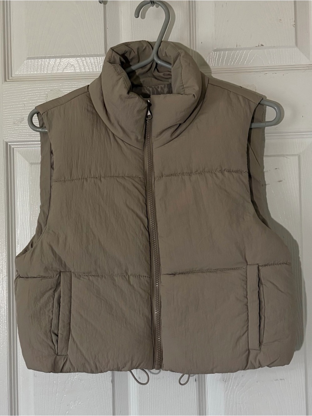 Ci Sono Light Taupe Padded Vest Women’s Sz‎ M